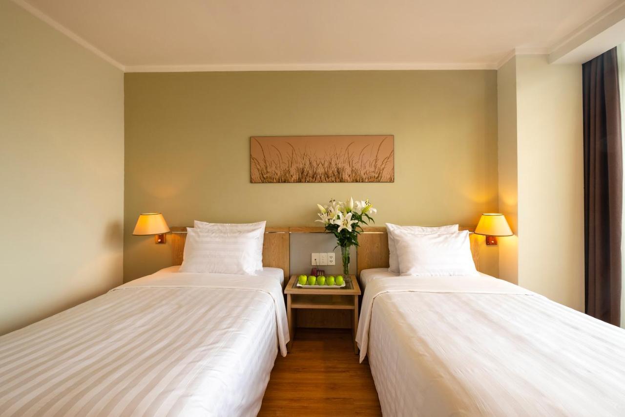 Vien Dong Hotel - Near Bui Vien Walking Street Cidade de Ho Chi Minh Exterior foto